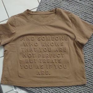 Women's Cropped T-Shirt